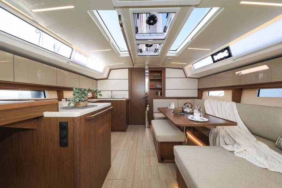 Bavaria C46 Aquila