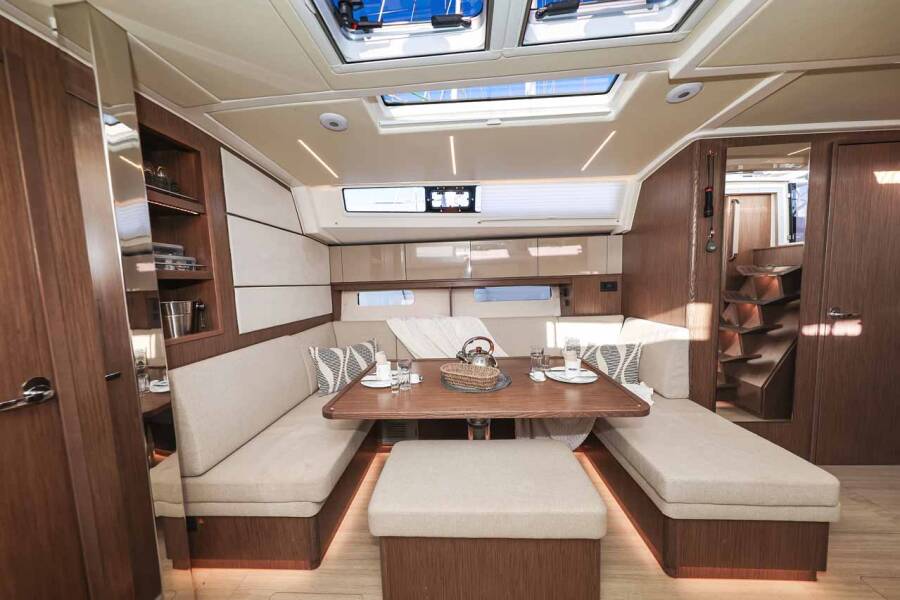 Bavaria C46 Aquila