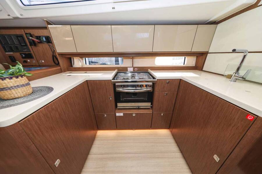 Bavaria C46 Aquila