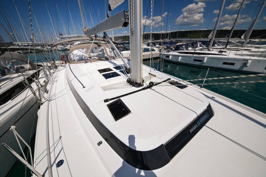 Bavaria C50 Big Blue