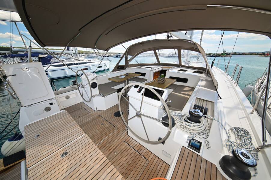 Bavaria C50 Big Blue