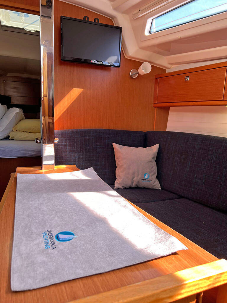 Bavaria Cruiser 33 Burin