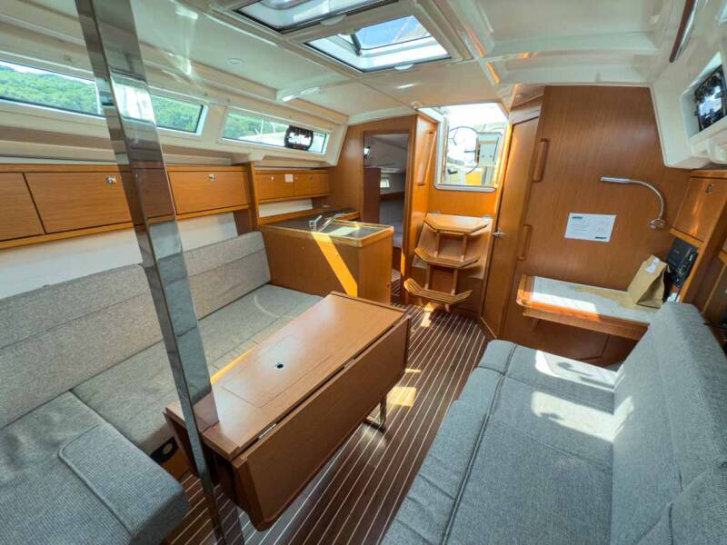 Bavaria Cruiser 34 Hydra
