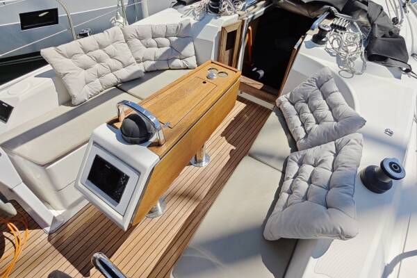 Bavaria Cruiser 34 Charlie