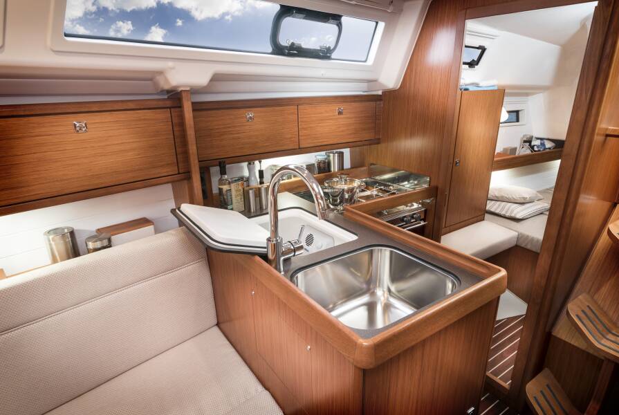 Bavaria Cruiser 34 TBD
