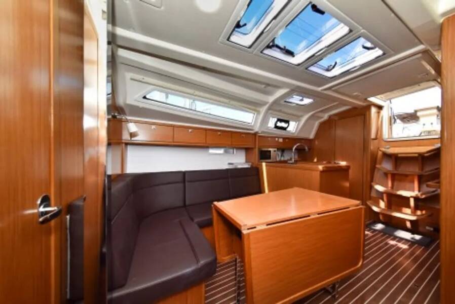 Bavaria Cruiser 37 Viviana