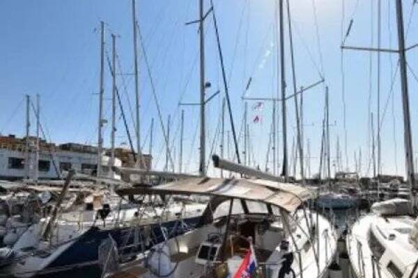 Bavaria Cruiser 37 Viviana