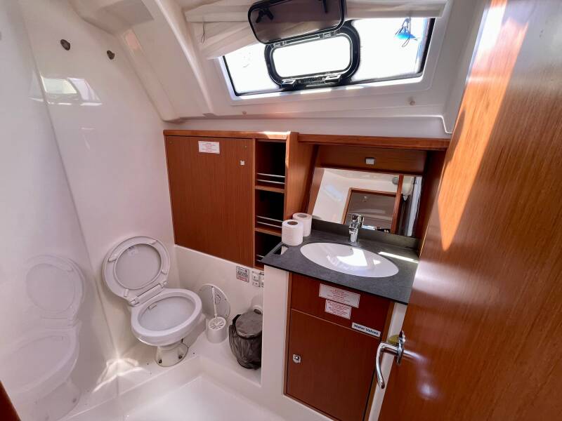 Bavaria Cruiser 41 My Point