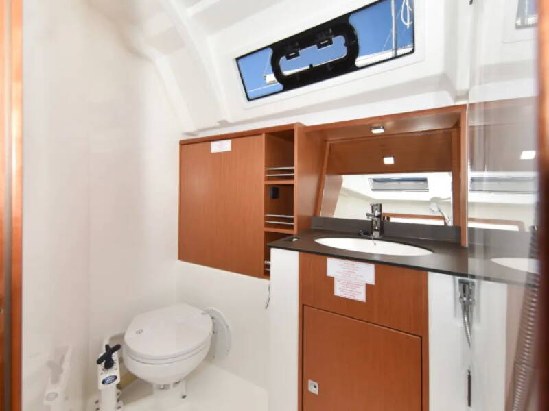 Bavaria Cruiser 41 ECONOMY