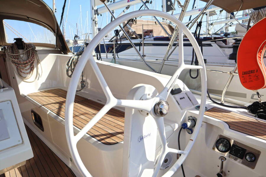 Bavaria Cruiser 41 ECONOMY