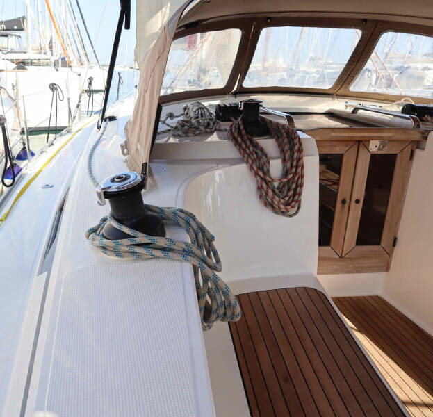 Bavaria Cruiser 41 ECONOMY