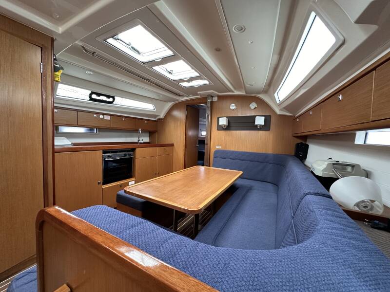 Bavaria Cruiser 41 