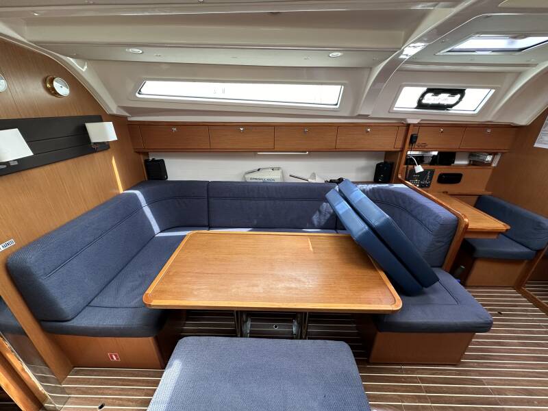 Bavaria Cruiser 41 