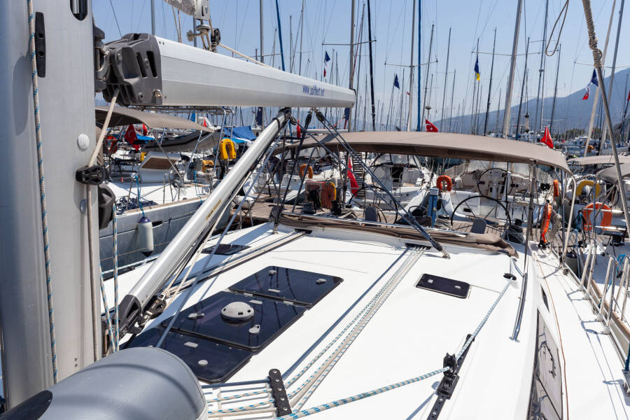 Bavaria Cruiser 46 Sail Vega