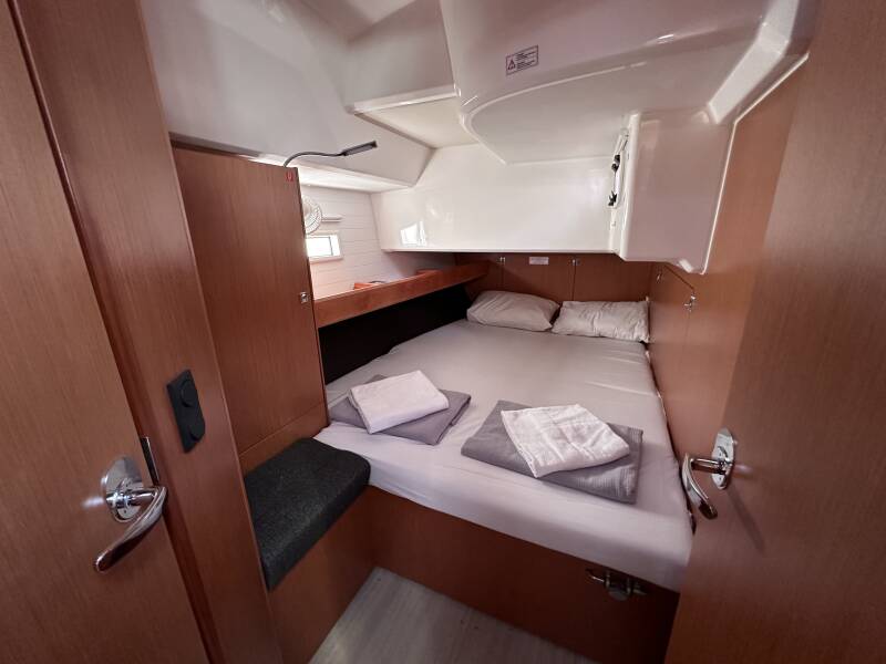 Bavaria Cruiser 46 Sail Venus