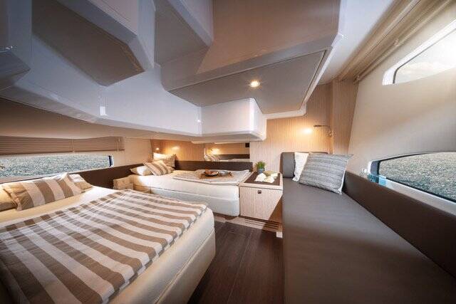 Bavaria SR36HT Hannah