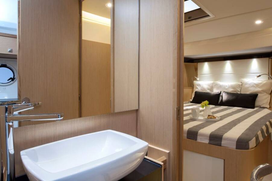 Bavaria Virtess 420 Zanngi