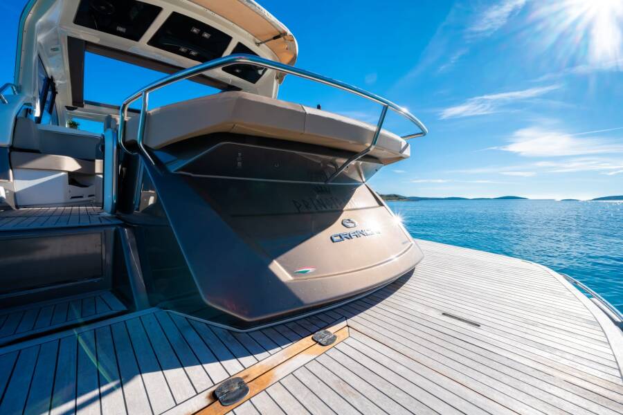 Cranchi M44 HT Brown Sugar