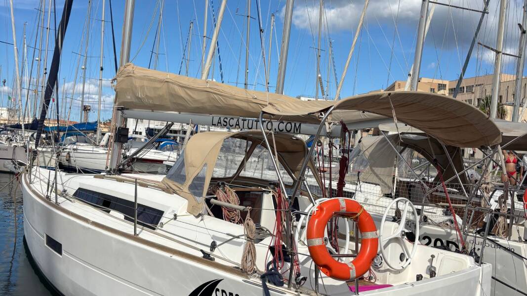 Dufour 310 GL Expensive Toy