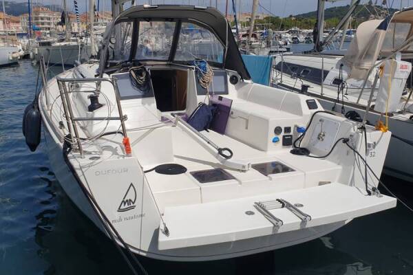 Dufour 32 Major Tom