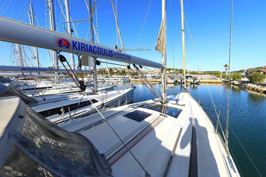 Dufour 382 GL Sunset