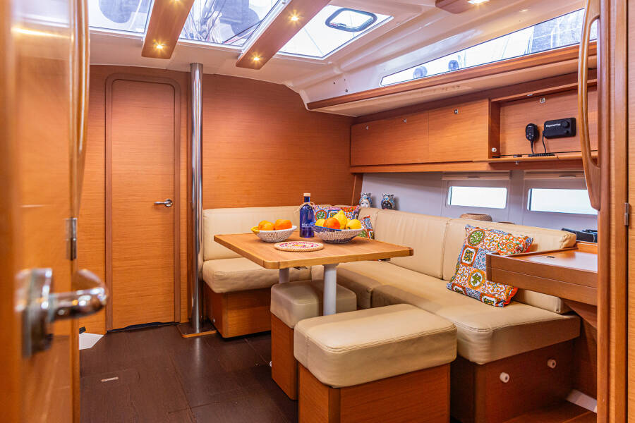 Dufour 390 GL Sympathy Planet
