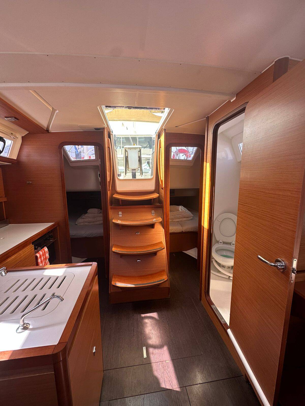 Dufour 390 ECONOMY