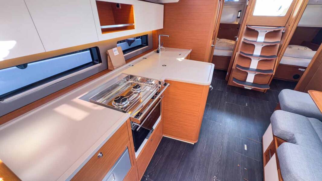 Dufour 41 Performance Nine to five