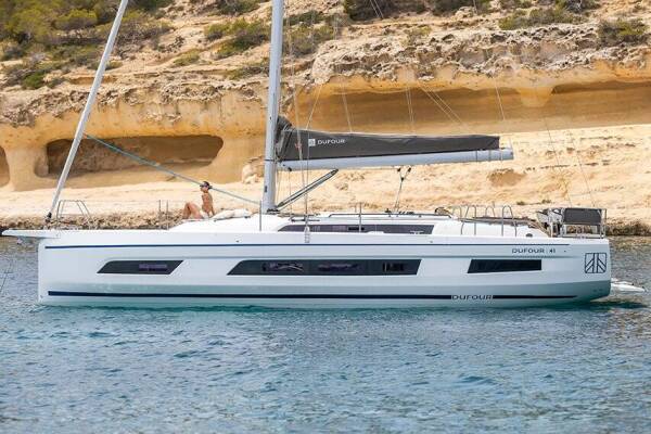 Dufour 41 Callipigia