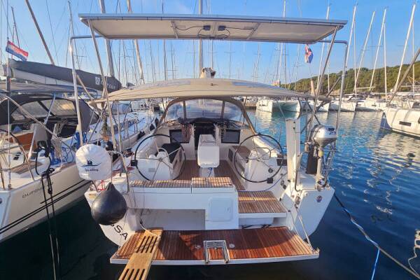 Dufour 412 GL Tessa