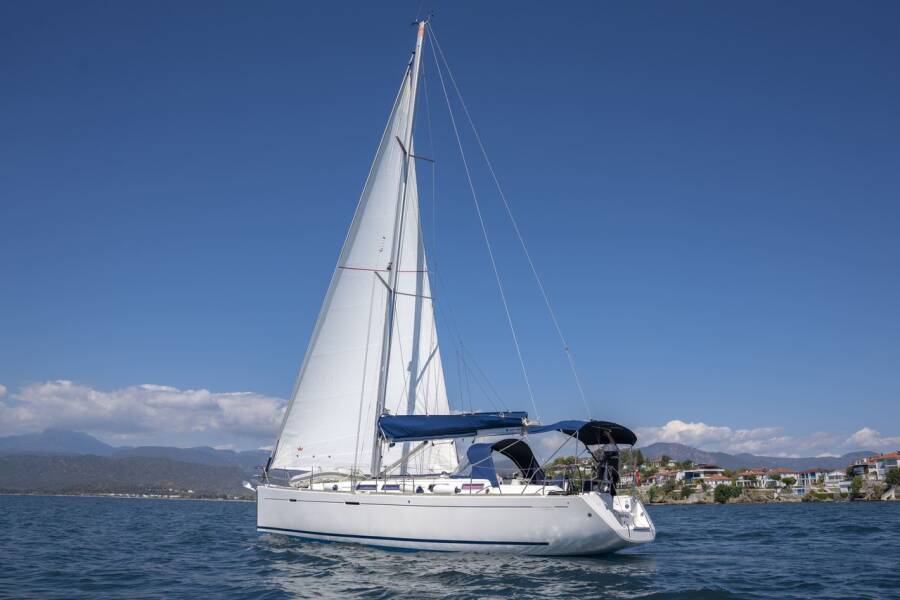 Dufour 425 GL Esen Mila