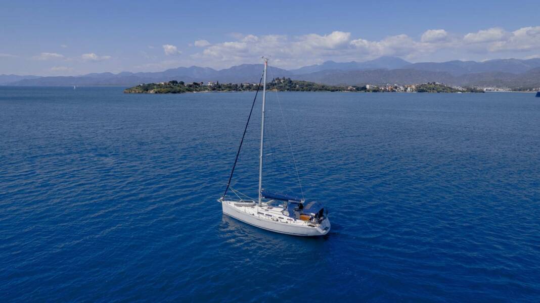 Dufour 425 GL Esen Mila