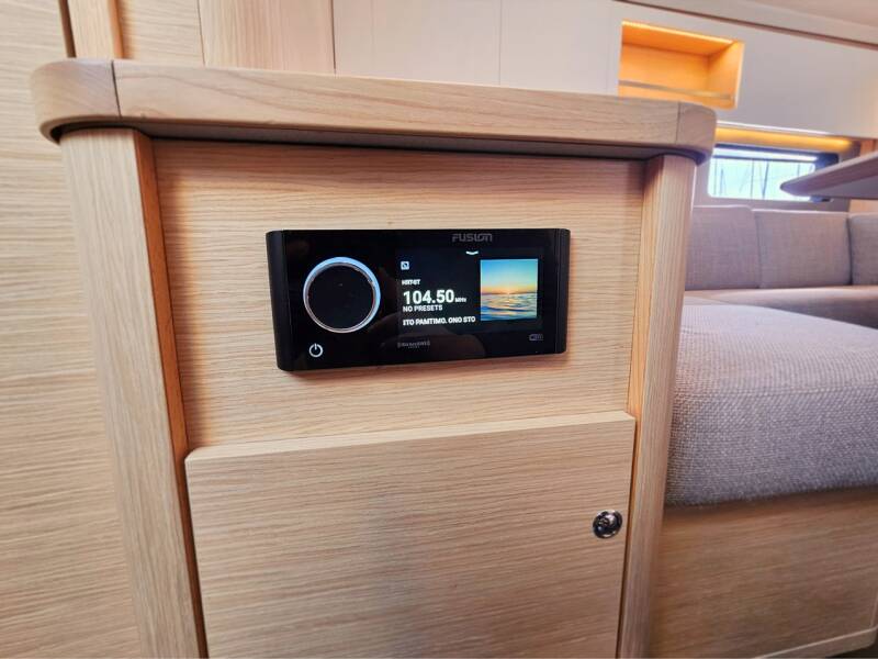 Dufour 44 Adagio