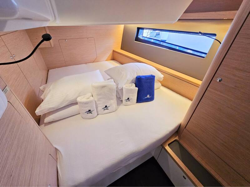 Dufour 44 Adagio