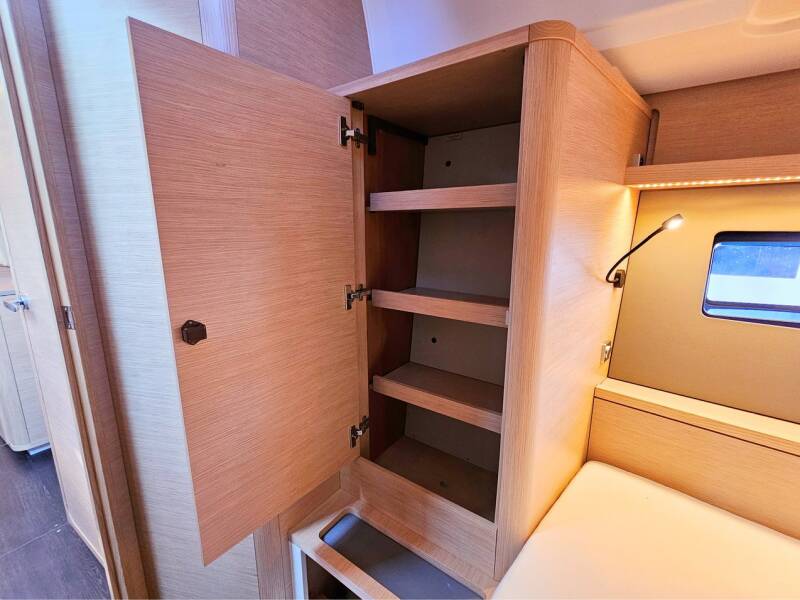 Dufour 44 Adagio