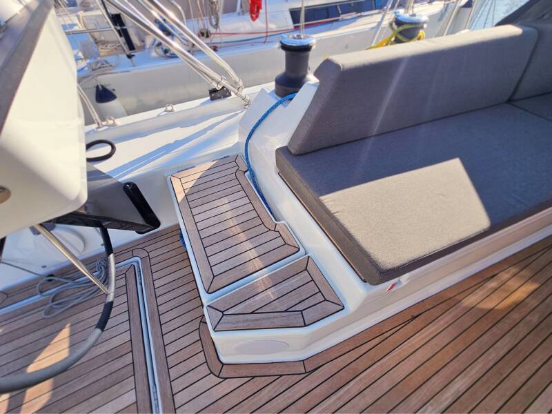 Dufour 44 Virtuoso