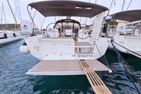 Dufour 460 GL Stretto