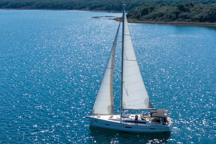 Dufour 460 GL WindyLife