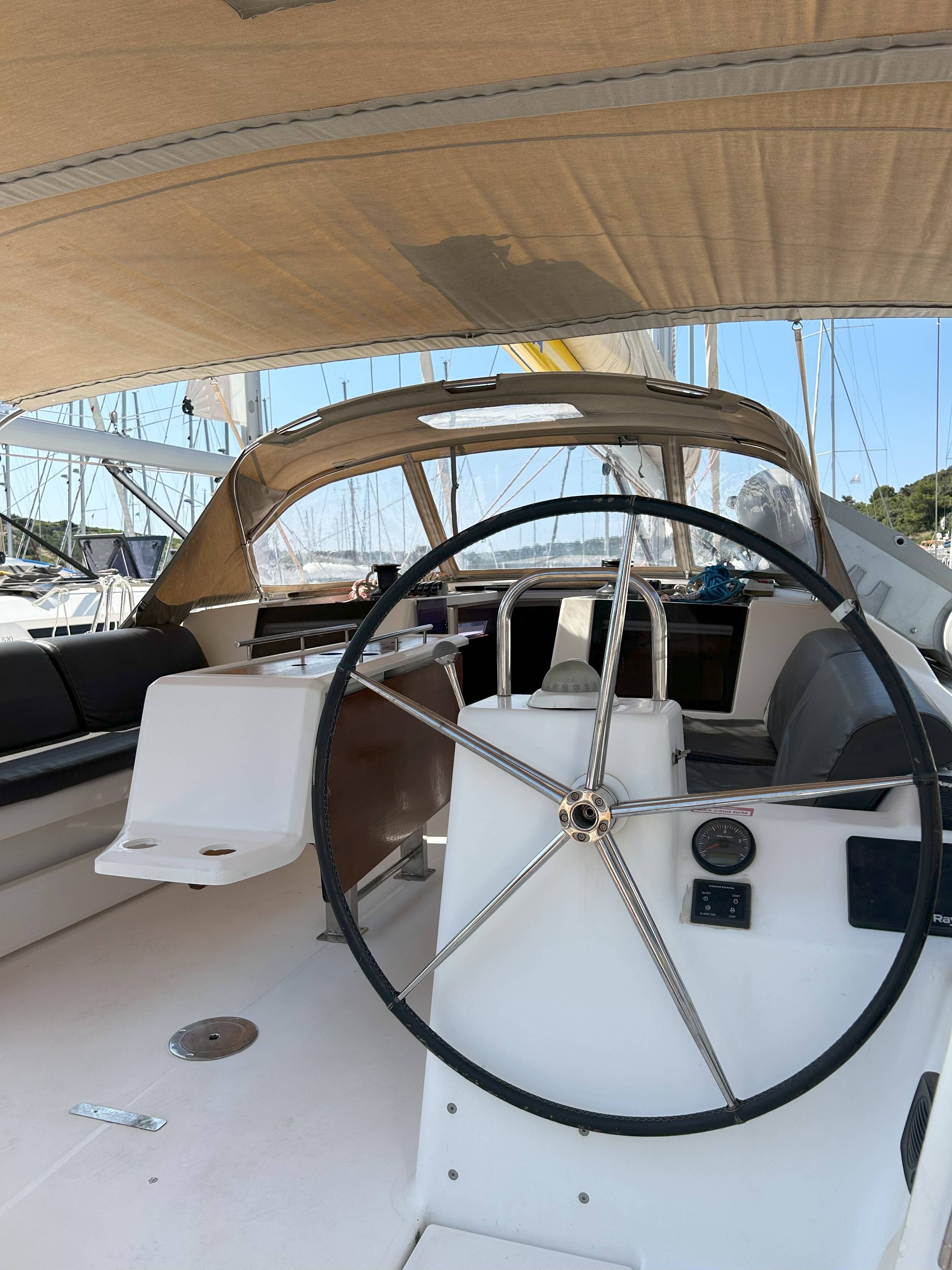 Dufour 460 GL Good Luck