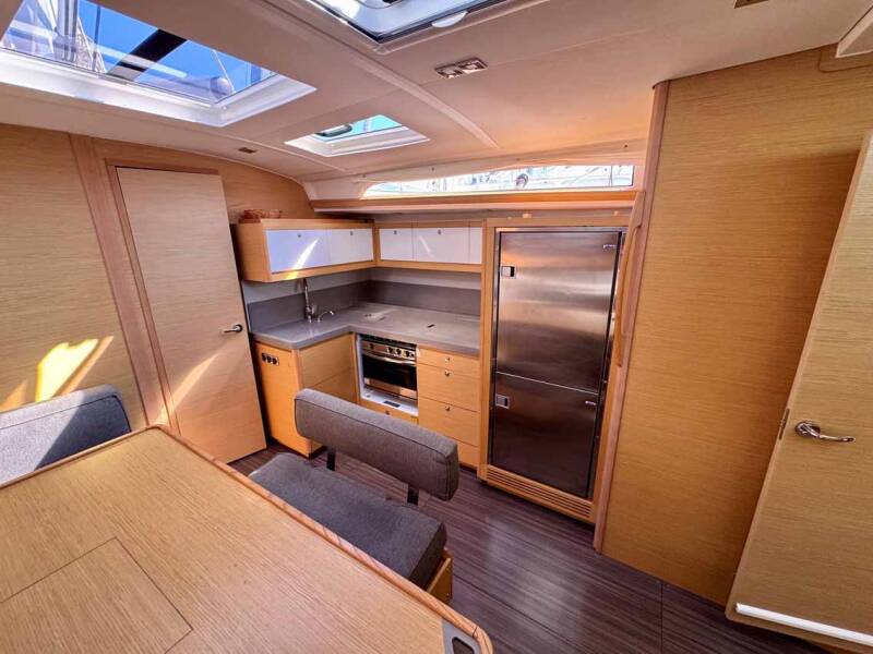 Dufour 470 Icarus