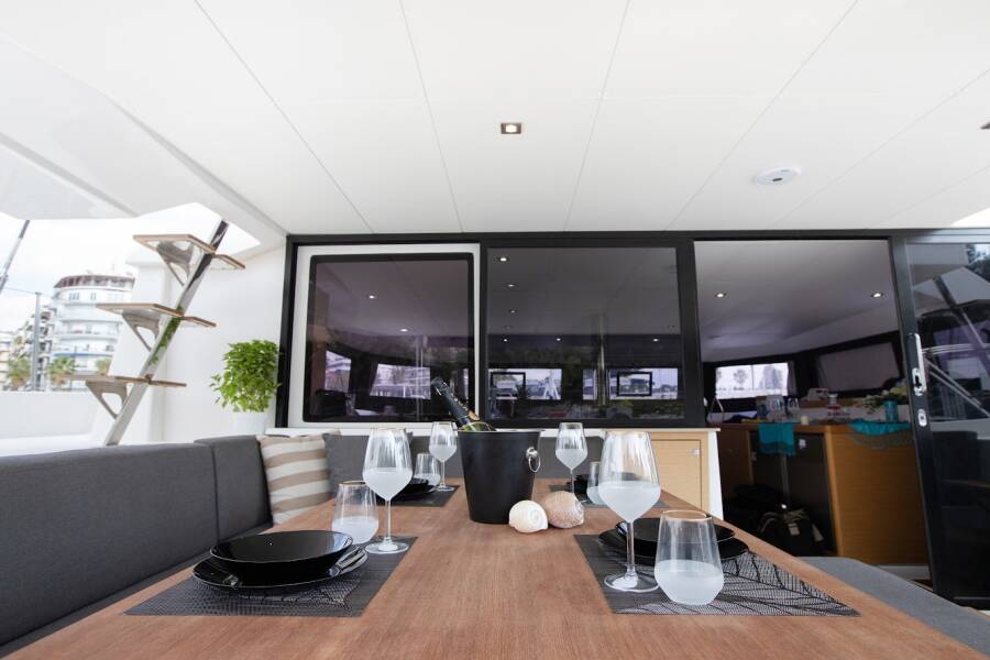 Dufour 48 Catamaran Diva