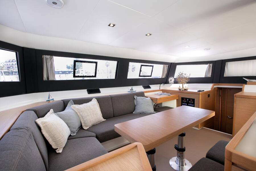 Dufour 48 Catamaran Diva