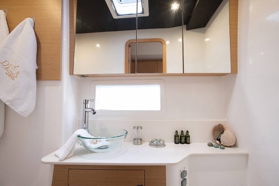 Dufour 48 Catamaran Diva