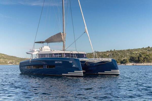 Dufour 48 Catamaran Mark