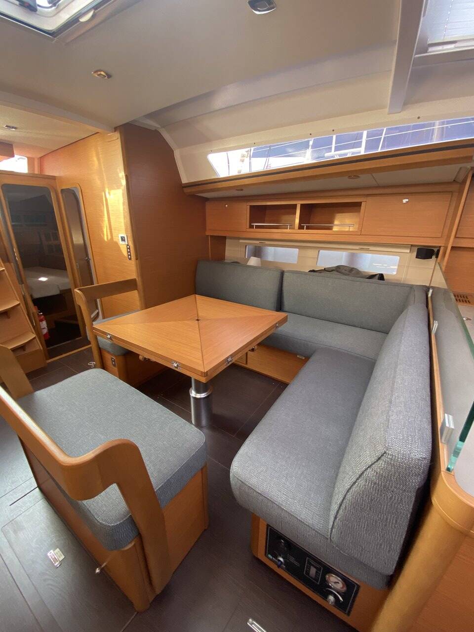Dufour Exclusive 56 Sea, Seb & So