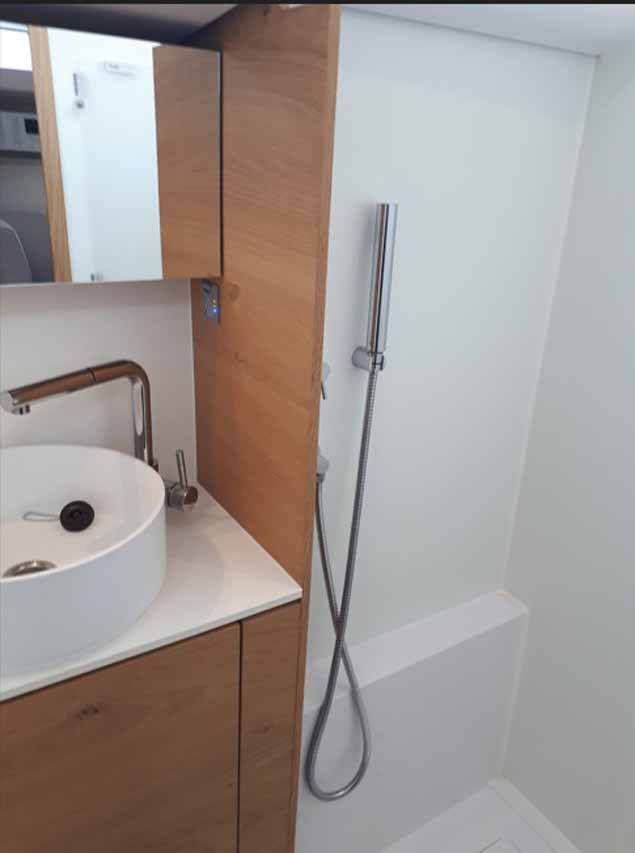 Elan Impression 45 (ex. 43) One for all