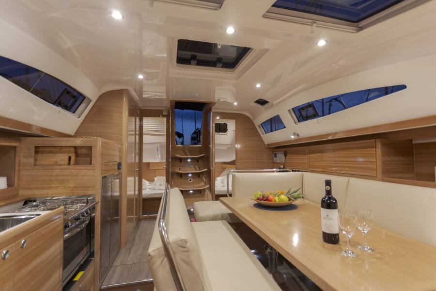 Elan Impression 45.1 Bad Buoy