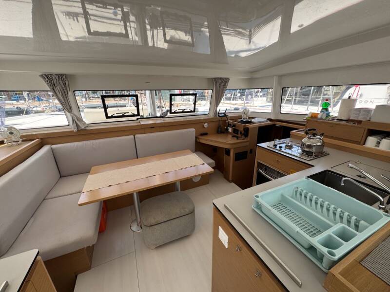 Excess 11 Lady Ellen 