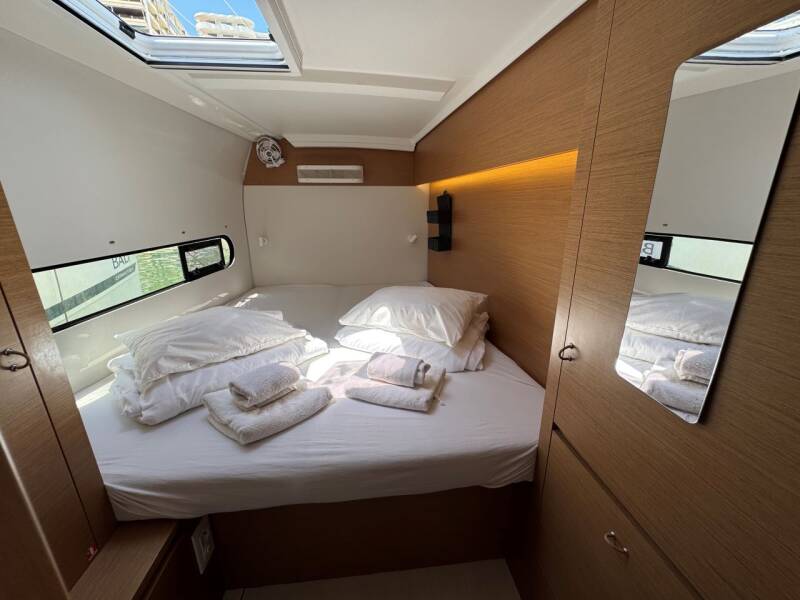 Excess 11 Lady Ellen 