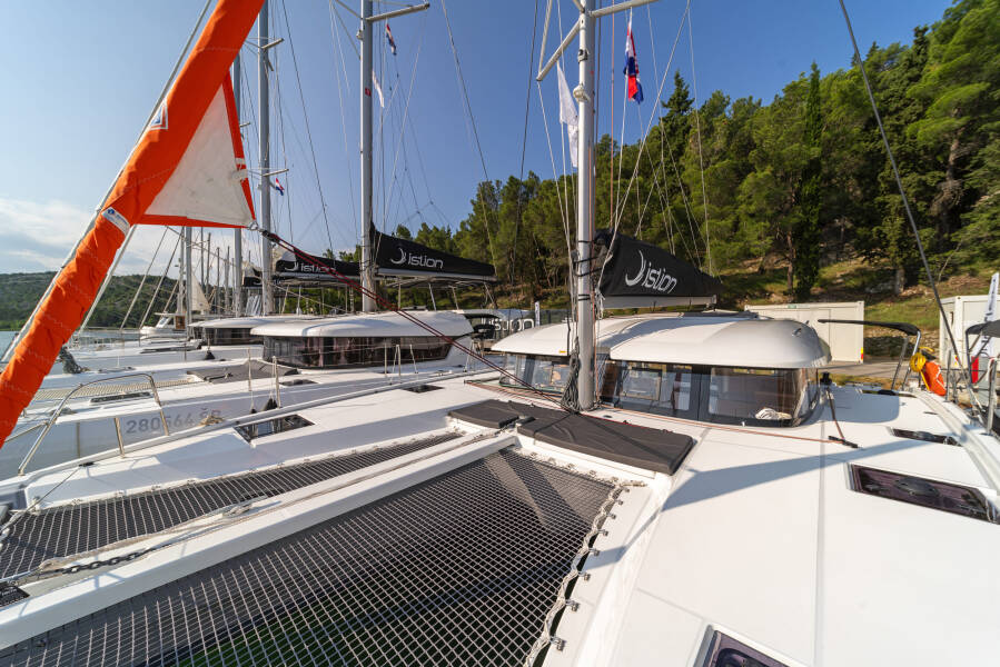 Excess 11 First Sight